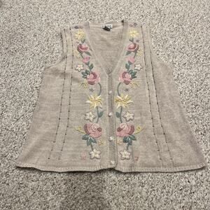 IC Isaacs Vintage Knit Sweater Vest Sz L Floral Cottagecore Embroidered Spring